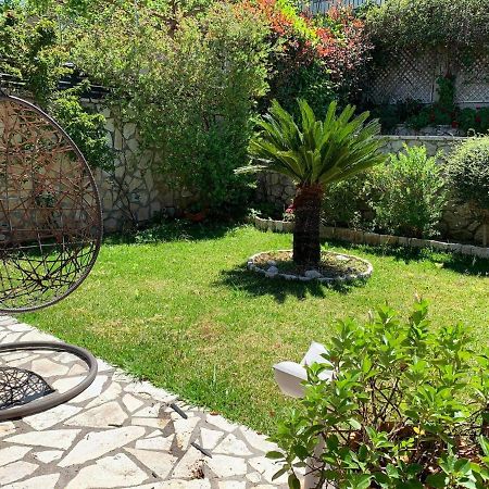 Villa Theosis Nikiana Exterior photo